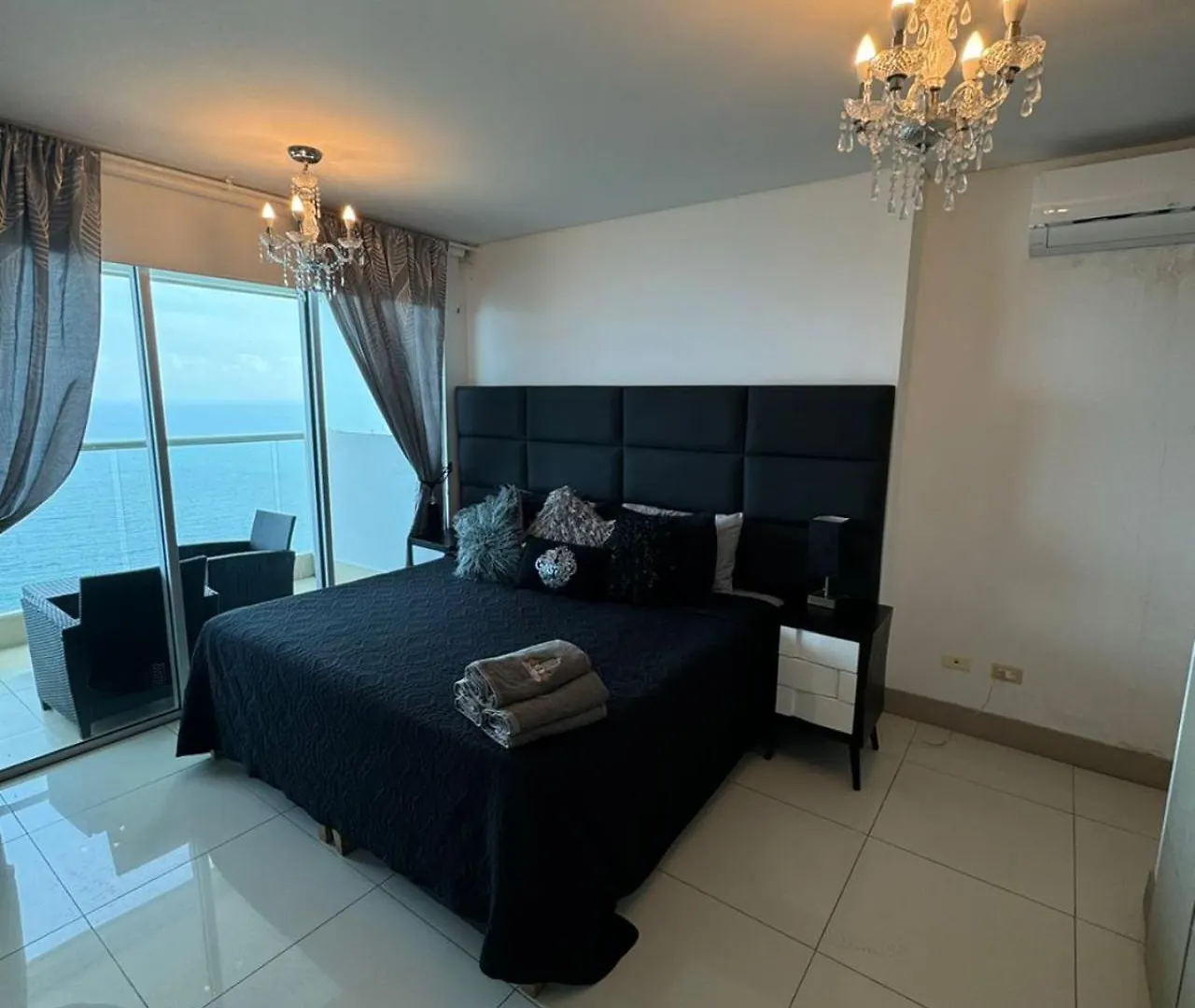 Empire Presidential Suite Private Jacuzzi Cartagena 0*,  Colombia